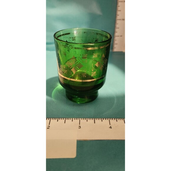2 Mid-Century Green Glass Shot Glasses – Gold Design Vintage Barware - Picture 12 of 12
